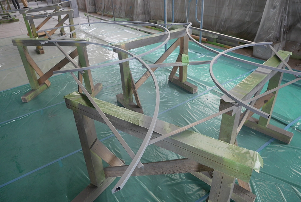 天井に取り付ける金色の輪のご報告