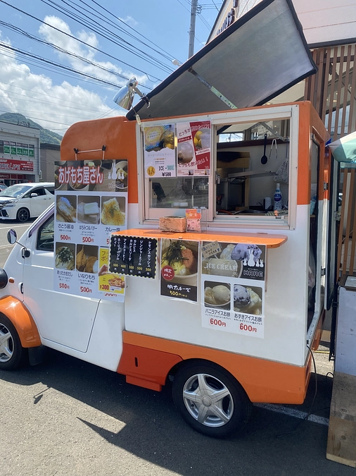 レンタルしているキッチンカー
