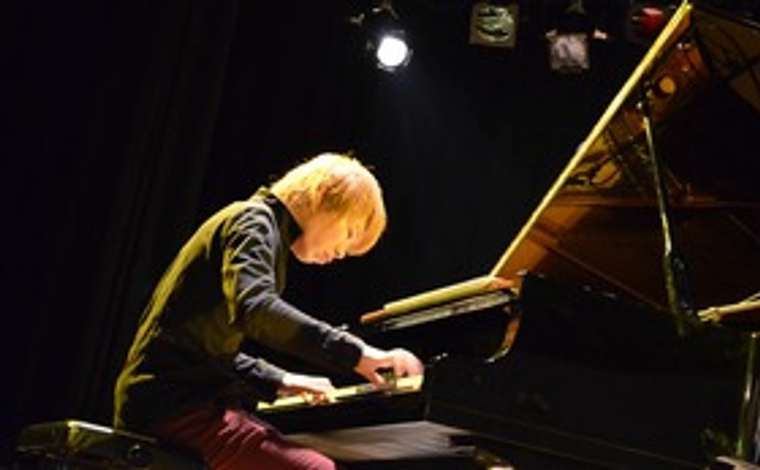 ストリートピアノ　スペシャルゲスト「スミワタル」様　曲のリクエスト権