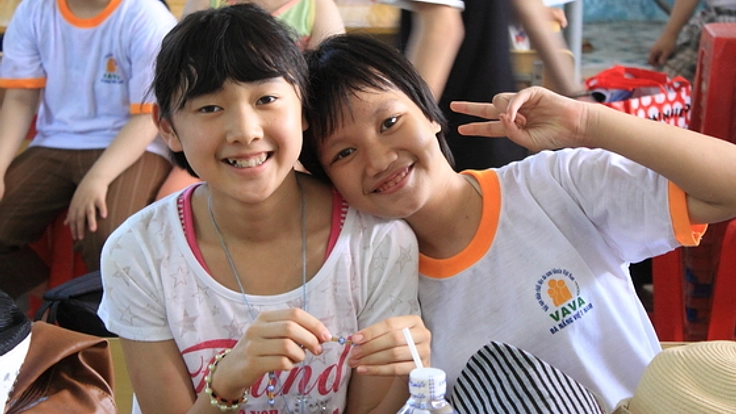 保養×国際交流  南相馬から成田空港に中学生12名を送り届けるバスを！