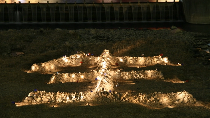 記憶の中の「生」再現プロジェクト〜再生可能エネルギーでライトアップ〜