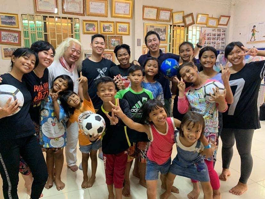 スペシャルサポーターに爆風スランプのファンキー末吉さん就任！