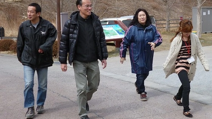 陸前高田の仮設住宅に住む方々に、ウォーキングを通して健康を維持してもらう！