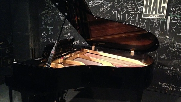 ライブハウスLive Spot RAGのピアノ買い替えプロジェクト
