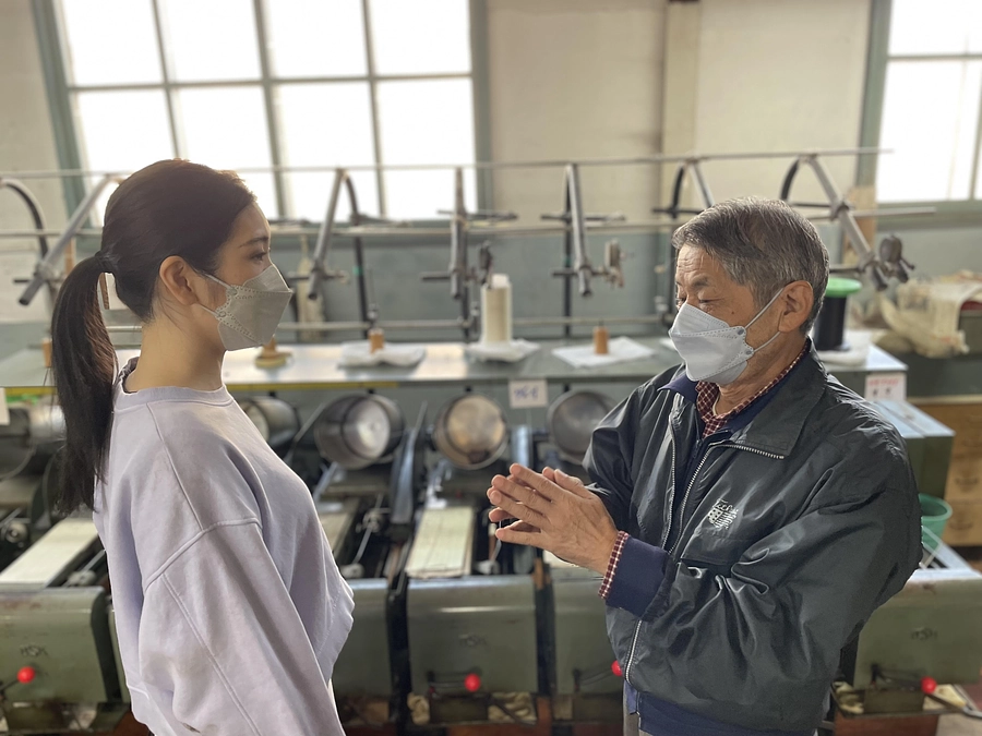 小倉織物の姉妹の妹です！