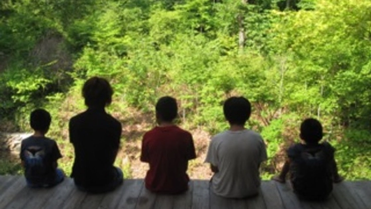 『みんなで助け合う子育て』を。100人の村人になってください