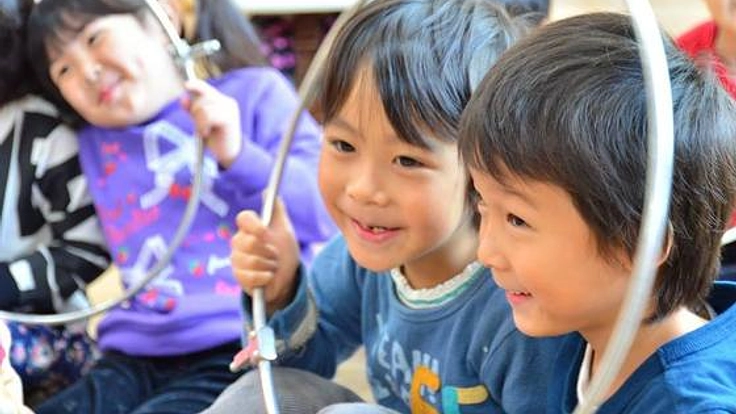 子どもたちの笑顔を守る!被災地にマジックショーを届けたい!