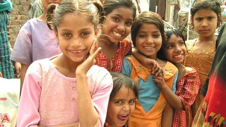 インドのボライ地区にトイレを５０個設置し野外排泄を減らしたい