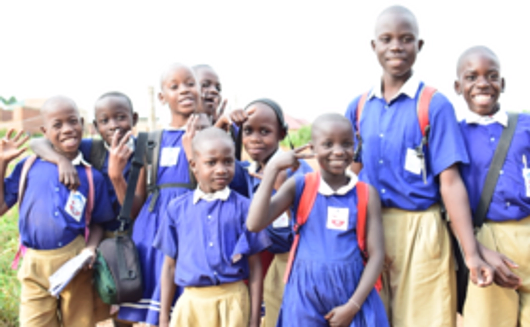 プロジェクト実施報告レポートをお送り致します。