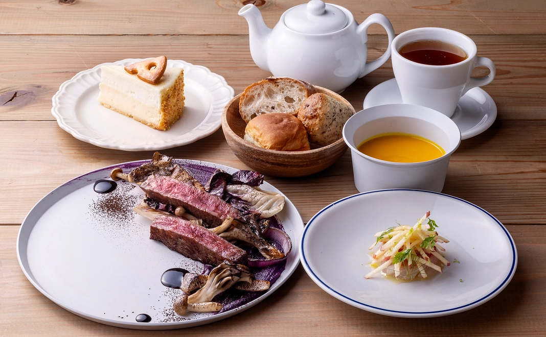 A｜白井屋ザ・ラウンジ ランチペアチケット