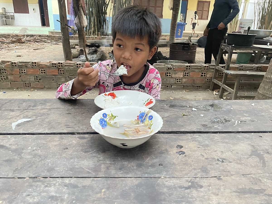 子どもたちが日常的に食べているもの
