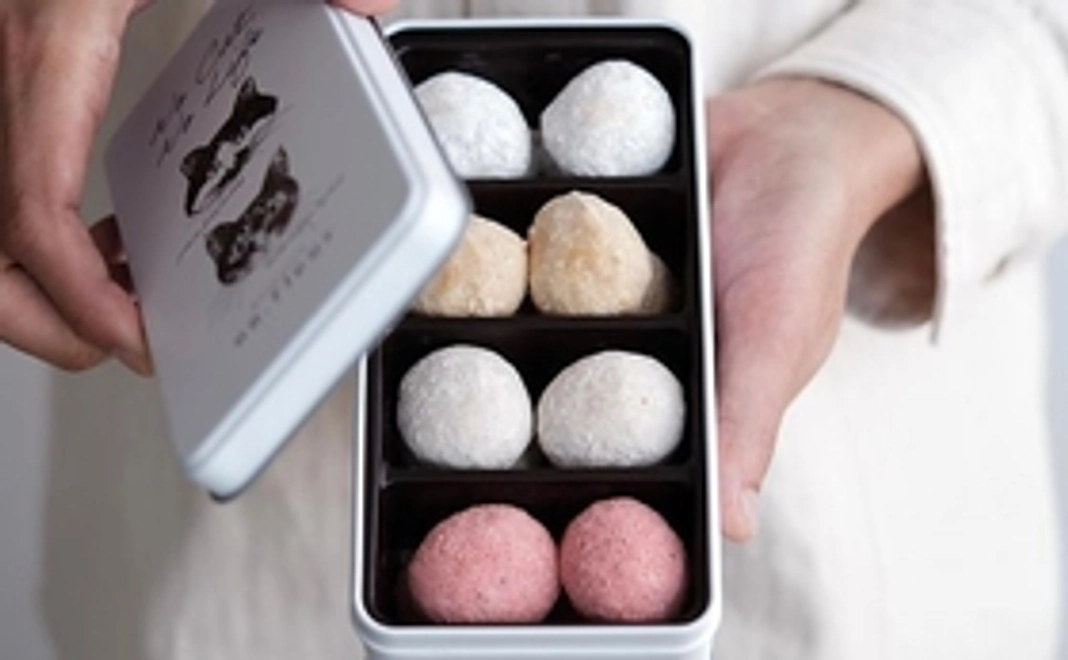 ロシアンサブレ缶＋ロイ君エコバッグ