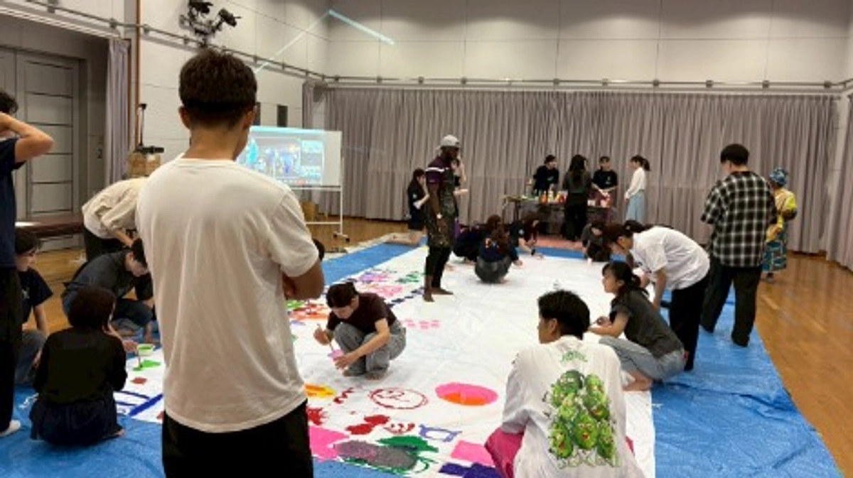 長崎大学でのThierry のキッズゲルニカ！