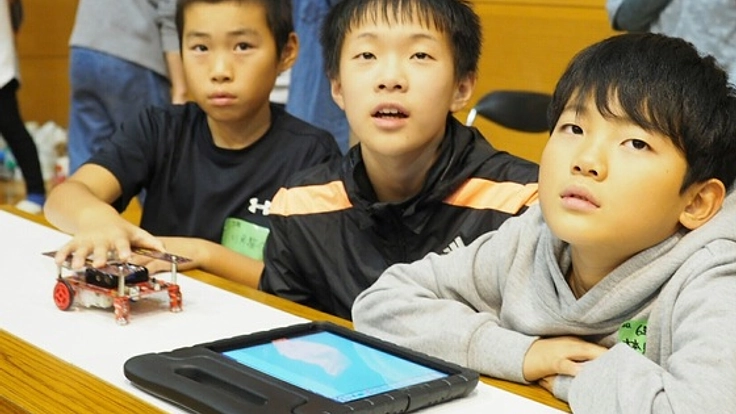 子ども×ロボット！広島にプログラミングを楽しんで学べる場を！