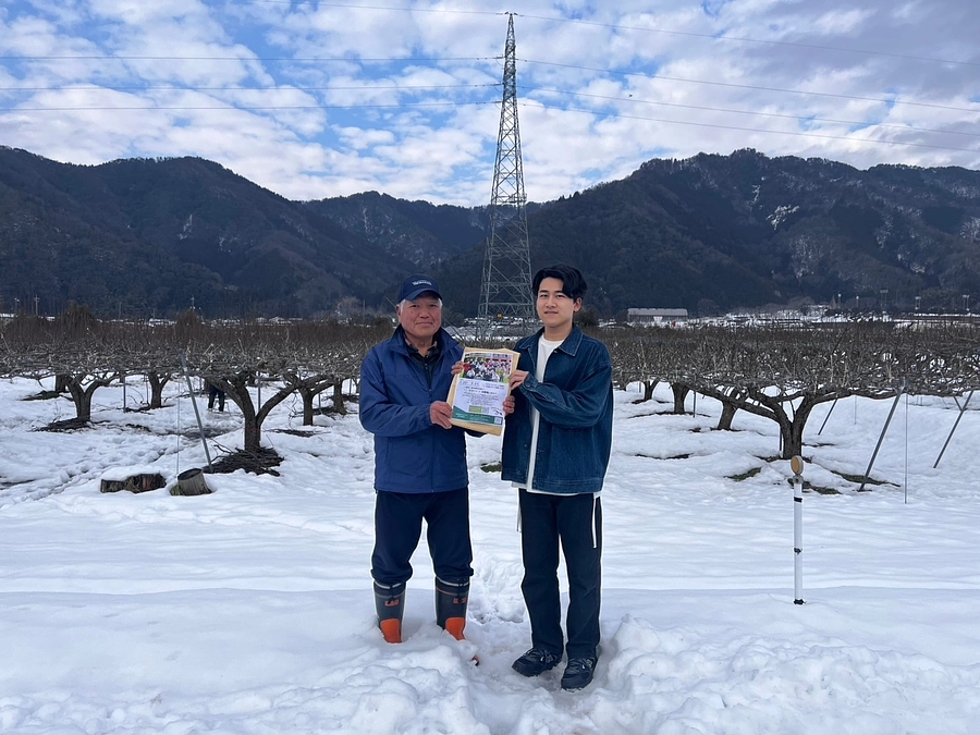 結梨の関係者様にポスターをお渡し！