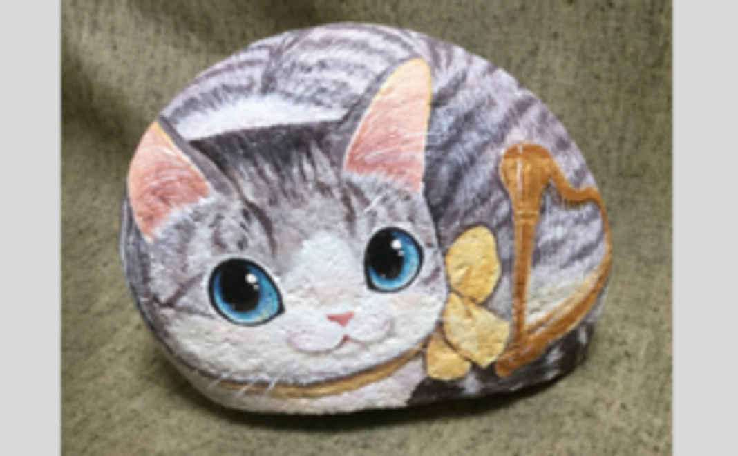 <数量限定1個_限定作品>石に描いた森のハープ猫　「ルアンジュ」