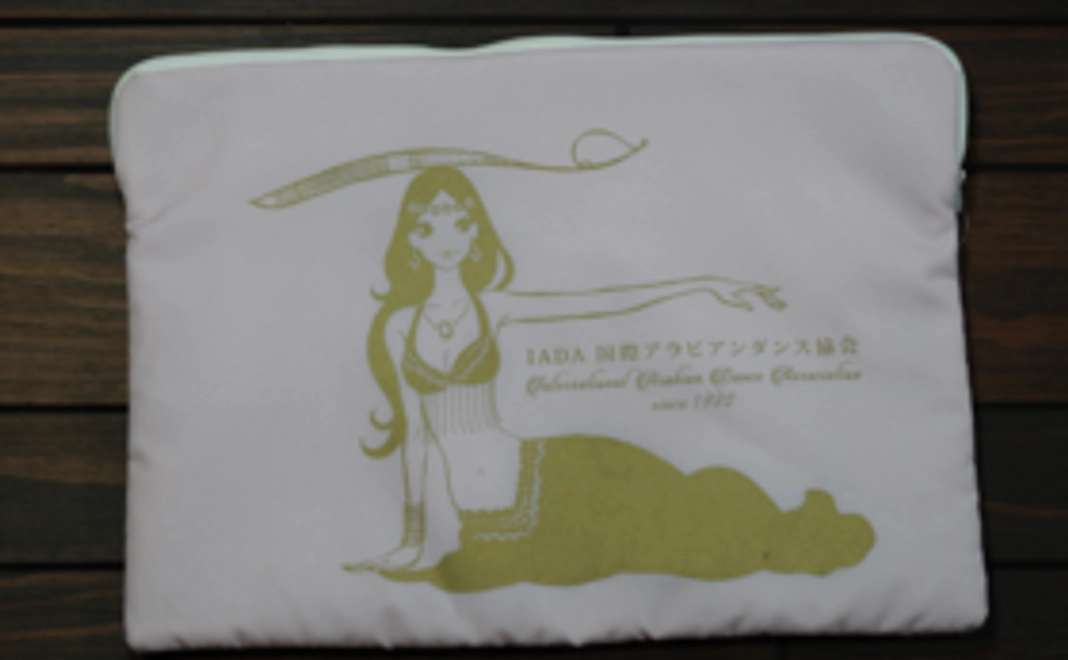 【オリジナルグッズ】 A4サイズポーチ