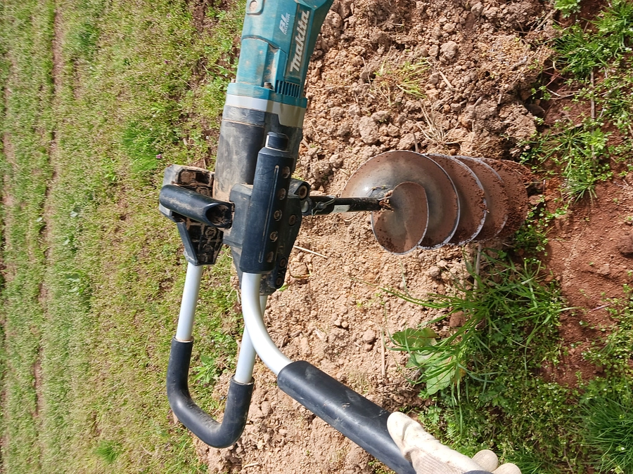 残り【３日】と穴掘り