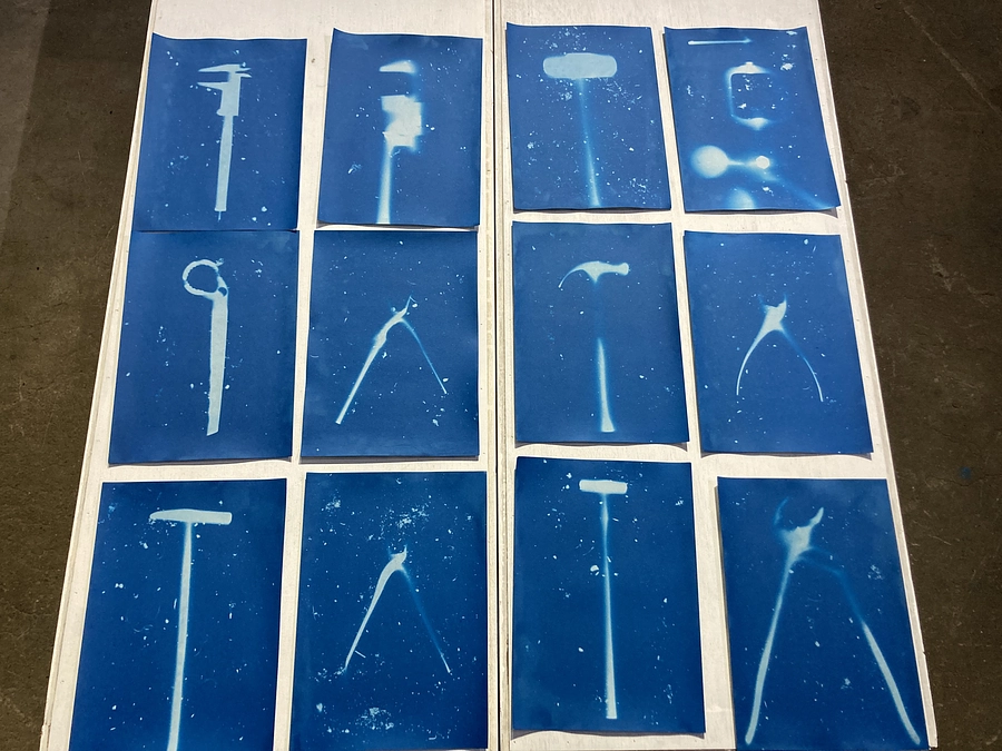 【作品】「青砥酸素工業所」の記憶を青写真にしています。