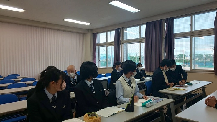 地域活性化事業にて高等学校とのコラボ商品開発