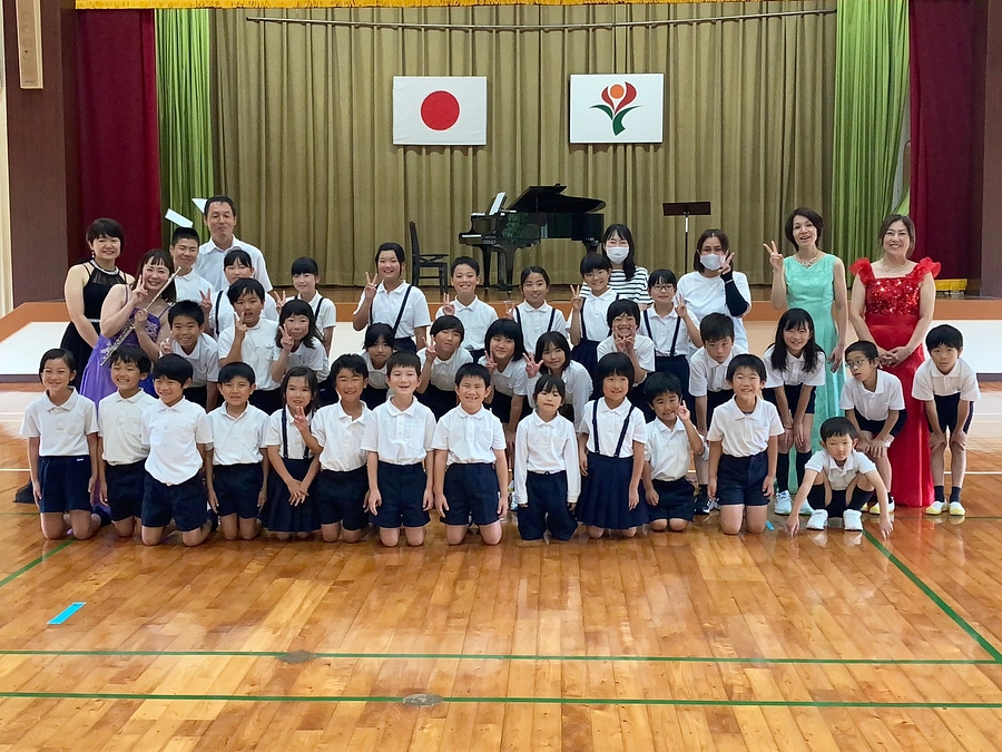 今年度６校目は曽於市立深川小学校で音楽鑑賞会公演でした！