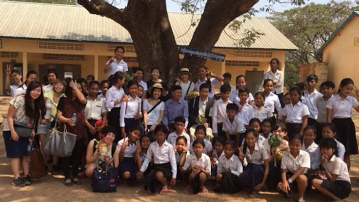 カンボジアの学生を日本に招待し、教育の大切さを広めたい！