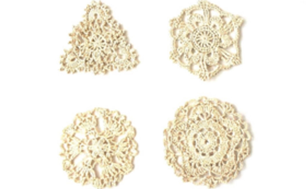 手編みコースターセット