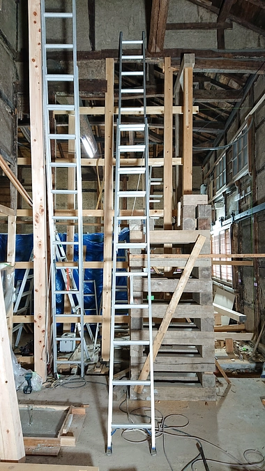 柱を修復します！