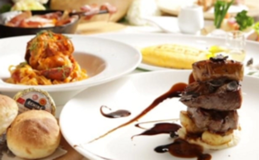 お食事券6,000円分＋1年間乾杯酒が無料になるオリジナルグラス