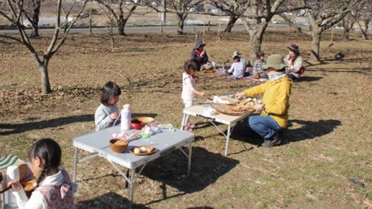 みと森のようちえんにじいろ