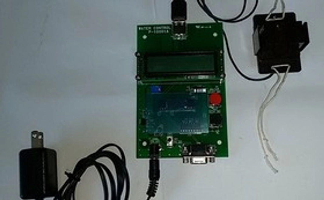 支援者の皆様には販売価格の７５％ｏｆｆの製品セット（ケ－ス無）を２名様お送り致します。