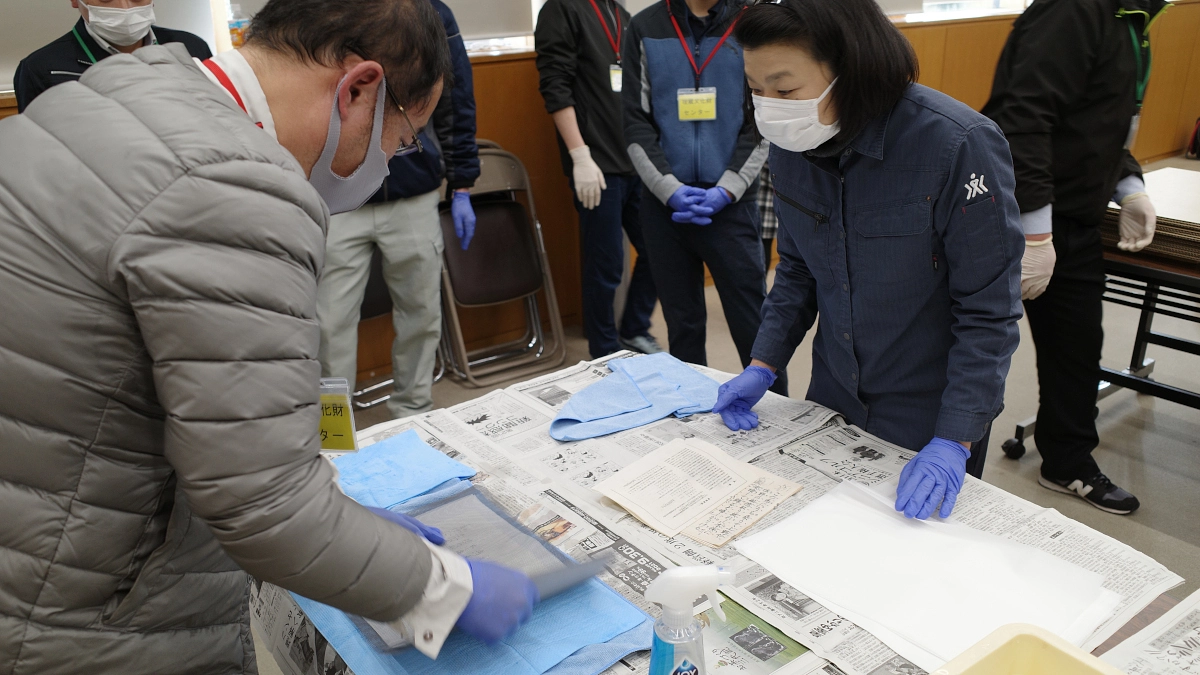 返礼品のご紹介②文化財応急処置ワークショップ