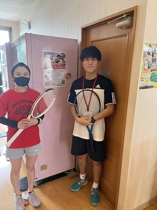 狛江インドアテニススクールへ！！