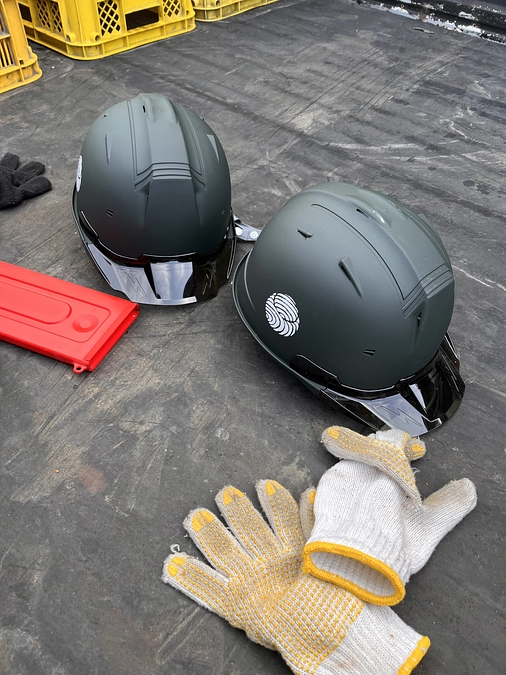 工場の外側を整頓しました