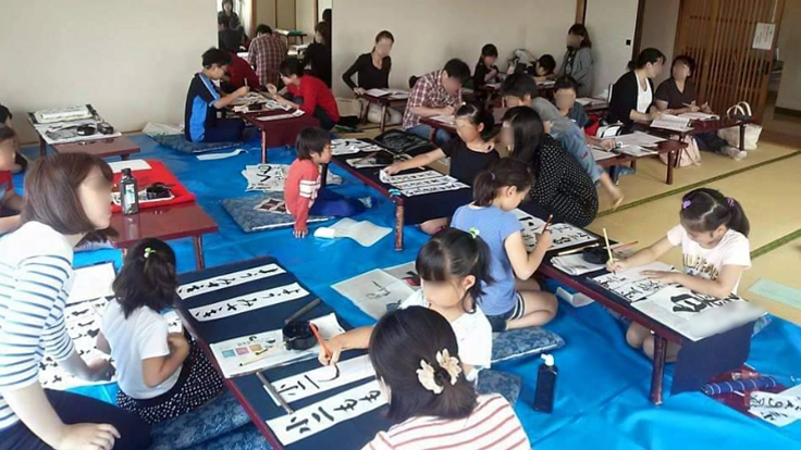 困ってる方にマスクと安心を届ける！ 使い捨て紙マスク緊急配布