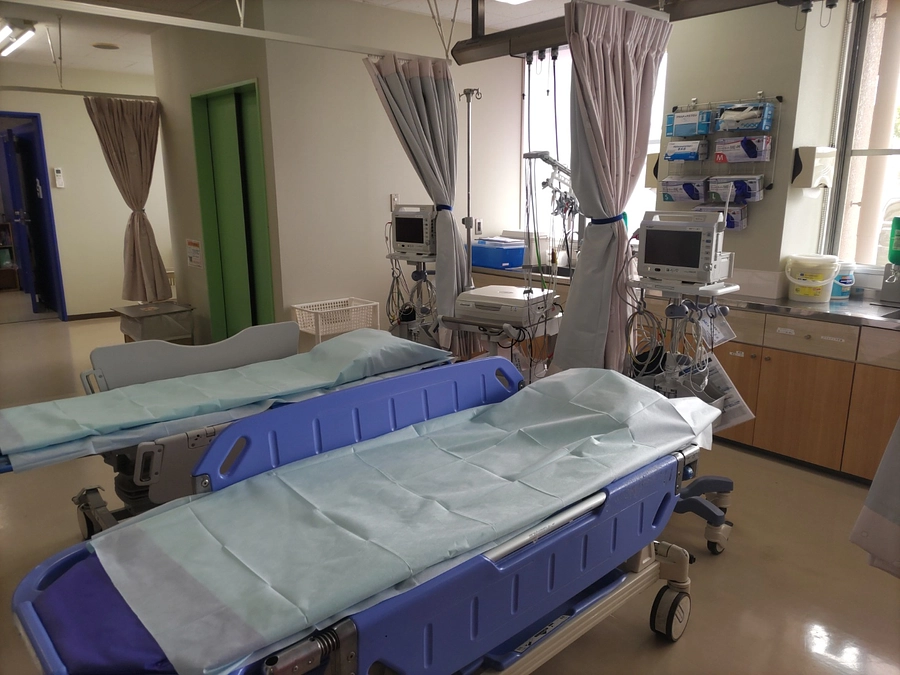 救急処置室改修工事が完了しました