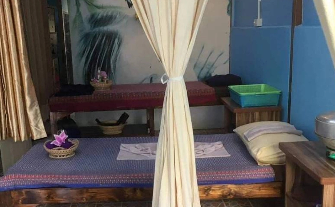 【バーンクム村でマッサージ1時間】