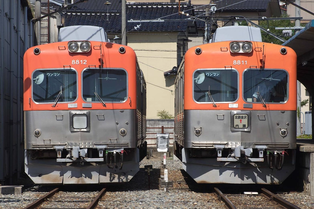 北陸鉄道株式会社 内灘駅 駅長の水内 秀之様より、応援メッセージをいただきました。