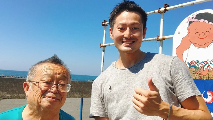 静岡用宗をより親しみある場所にするきっかけを作るスニーカー作り！