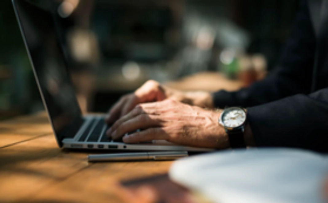 ソーシャルレンディング専門動画メディアコンテンツの、7日間無償閲覧