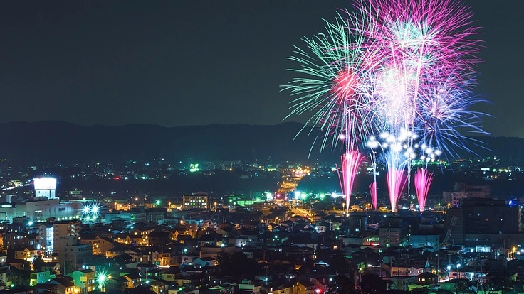 鹿沼さつき祭りの開催をアピールするとともに、皆さんを活気づけたい