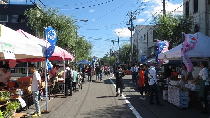 さかた北前朝市で港町の朝市らしく海産物を売りたい!