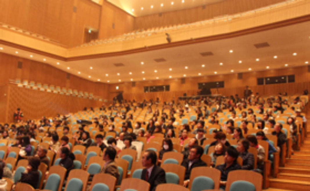 ファッションショー招待席ご予約