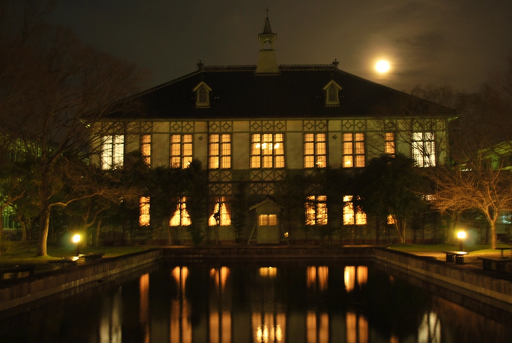 記念館の風景を紹介します！⑤　－ライトアップ－