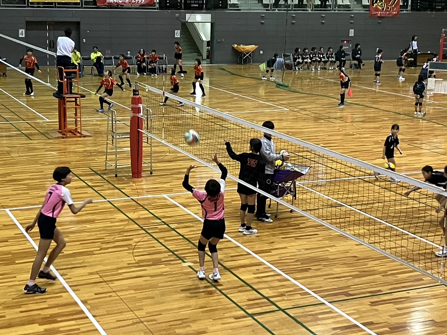 バレーボール交歓会に出場しました