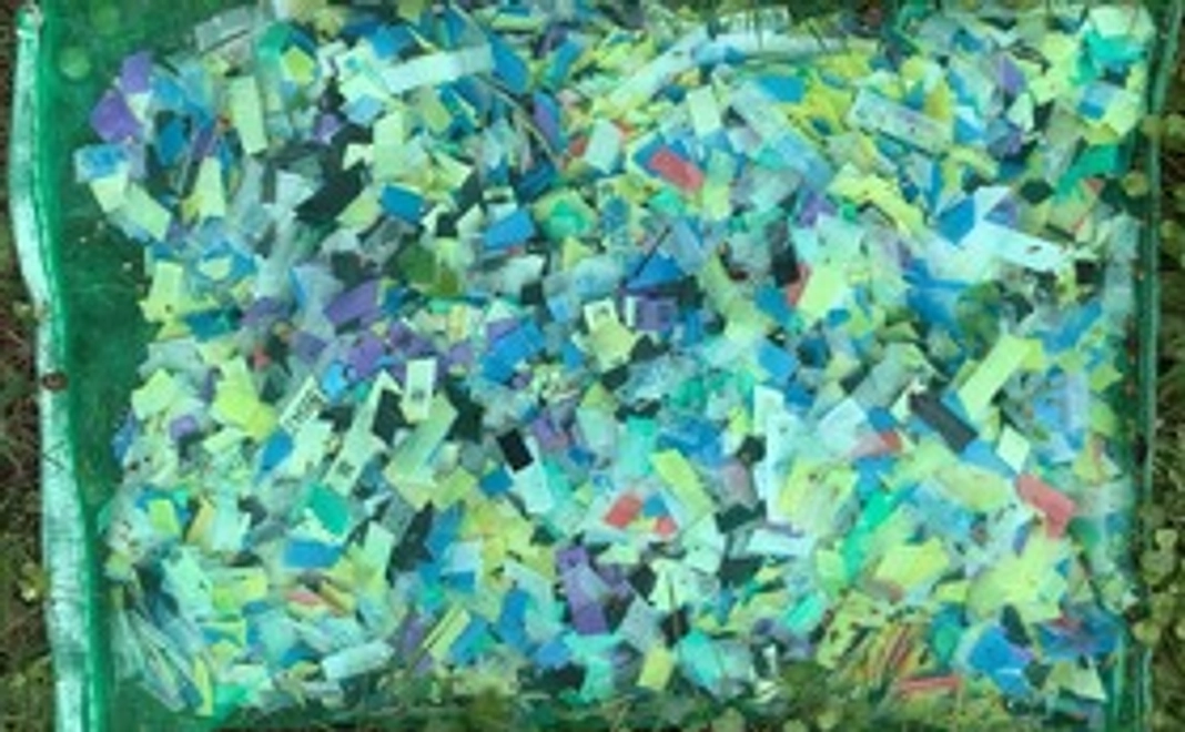 雑草生長防止材(中)