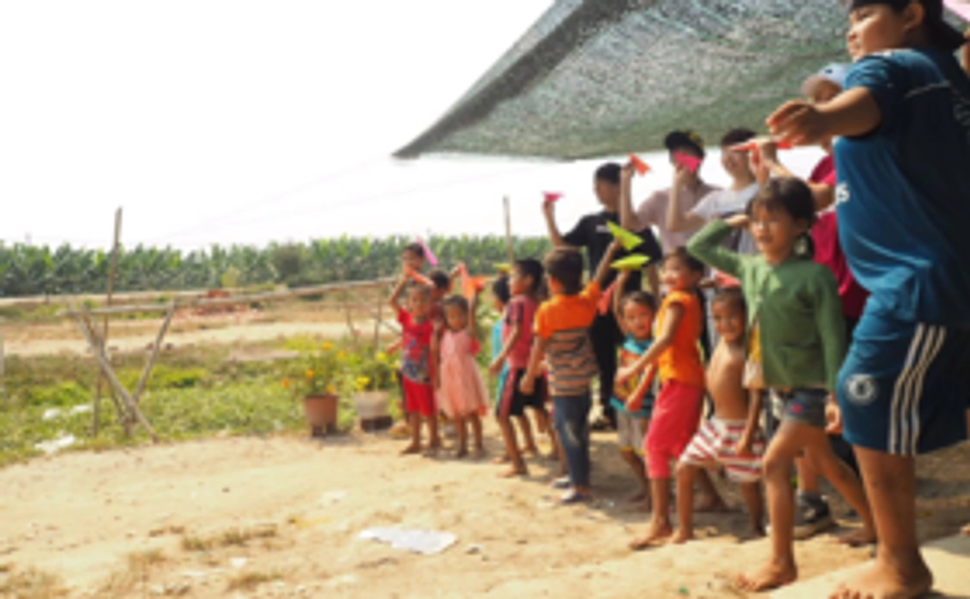 ベトナムのバナナ農園のポストカードが届きます！