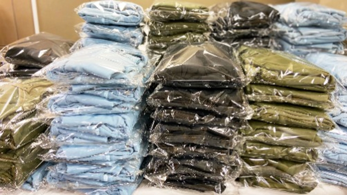 ３者共同研究 アウター製作 ［活動報告３］