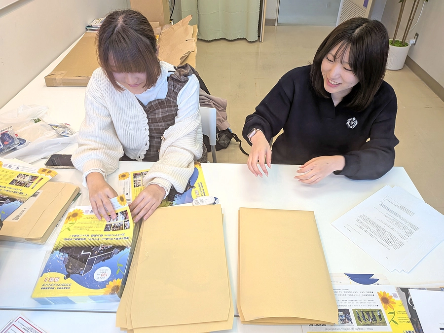 ポスター＆フライヤー送付作業をしました！