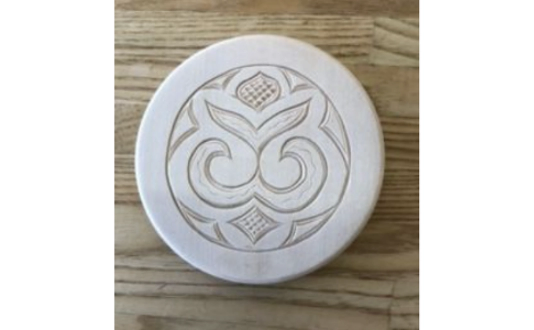 アイヌ文様木彫りコースターコース